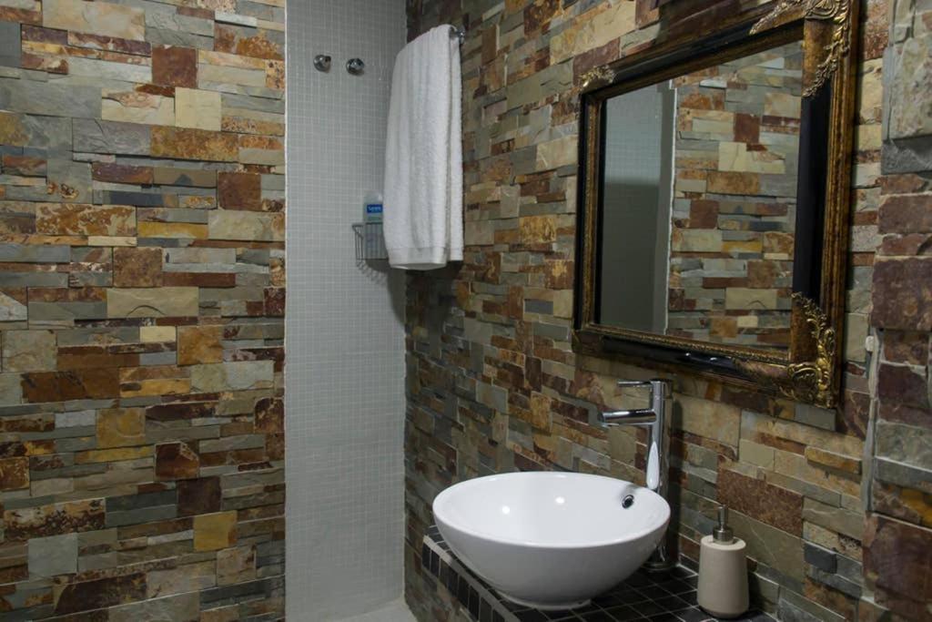 New!!! Luxury City Center & Private Terrace Málaga Eksteriør billede