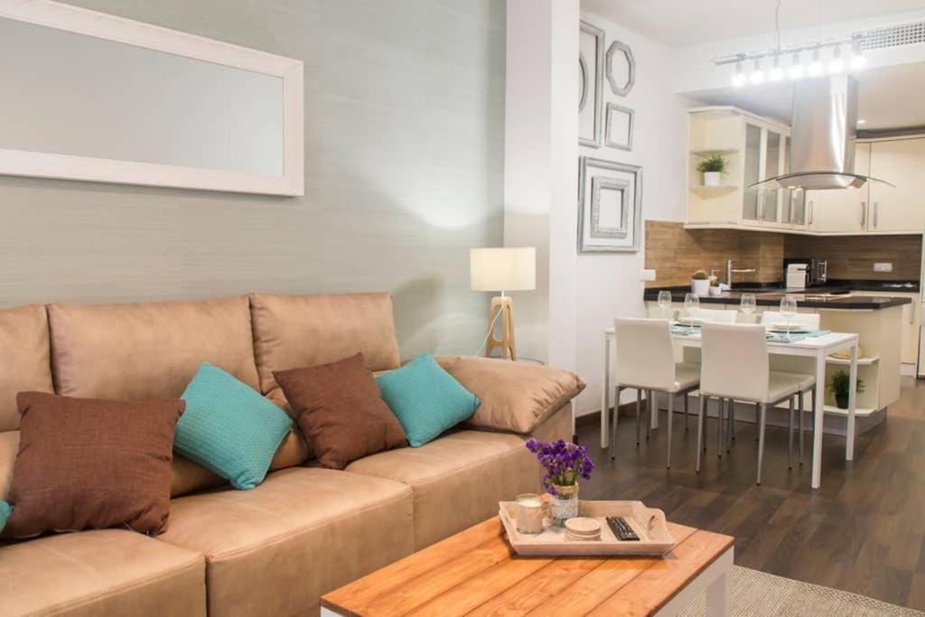New!!! Luxury City Center & Private Terrace Málaga Eksteriør billede